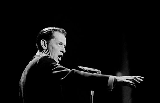 Leigh Wiener photo of Frank Sinatra