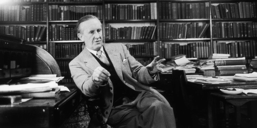 Portrait of Tolkien. Credit: Haywood Magee/Picture Post/Getty Images