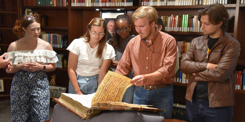 students looking at antiphonal