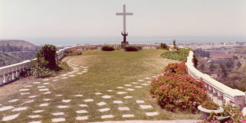 historic photo of Serra Retreat - https://pepperdine.contentdm.oclc.org/digital/collection/p15730coll8/id/207/rec/6 