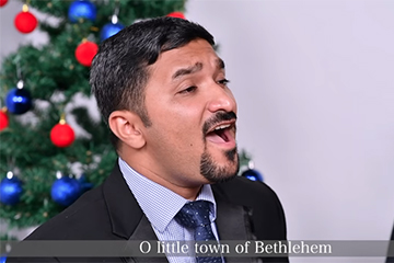 Member of The Living Stones Quartet singing O Little Town of Bethlehem